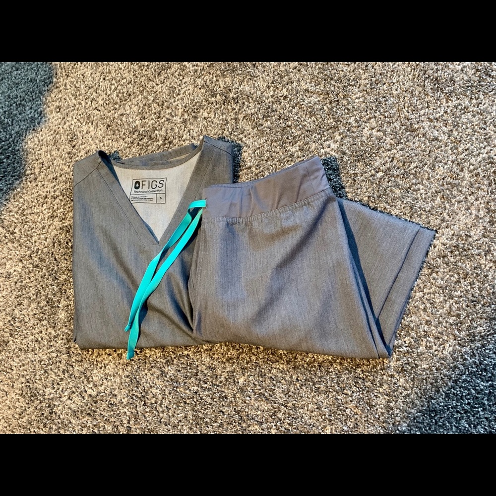 FIGS SIZE SMALL SET